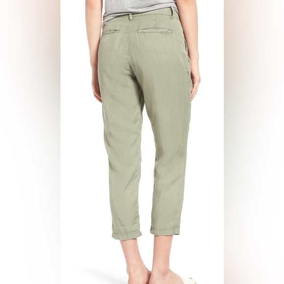 AG    The Evan High Waist Crop Pants. Size 27   Color: SULFUR HARVEST OLIVE - Picture 3 of 8